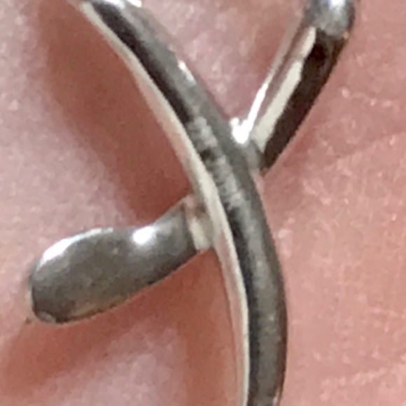 ❌❌❌SOLD❌❌❌ .22 CTW GENUINE DIAMOND HUGS (X) NECKLA - Picture 8 of 10